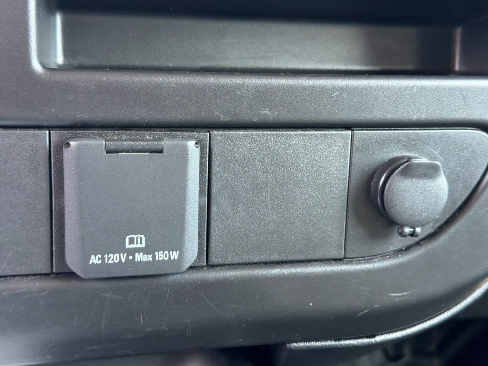 Used 2023 Chevrolet Express 3500 LS image 52