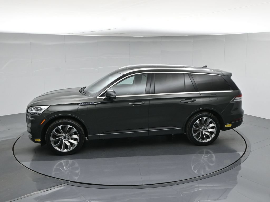Used 2022 Lincoln Aviator Grand Touring w/ Equipment Group 301A AWD/4WD image 45