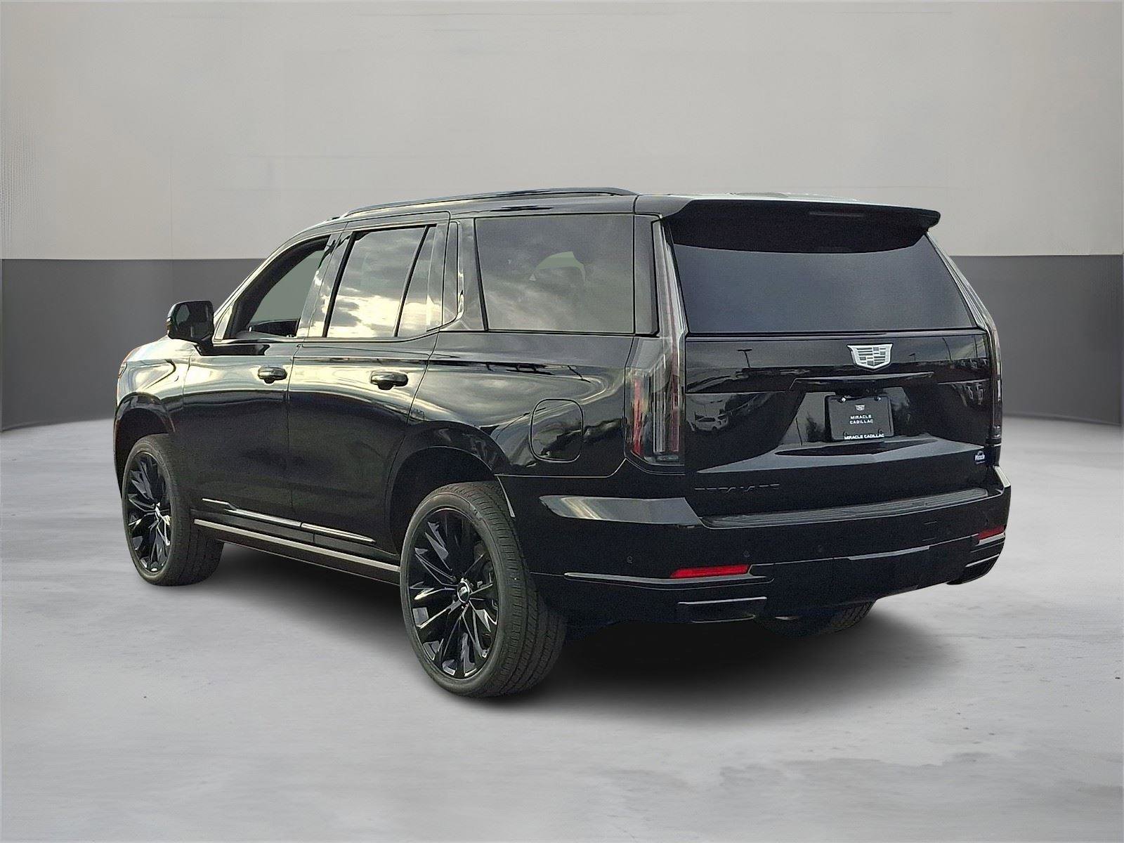 New 2026 Cadillac Escalade Platinum Sport w/ LPO, ONYX Package image 4