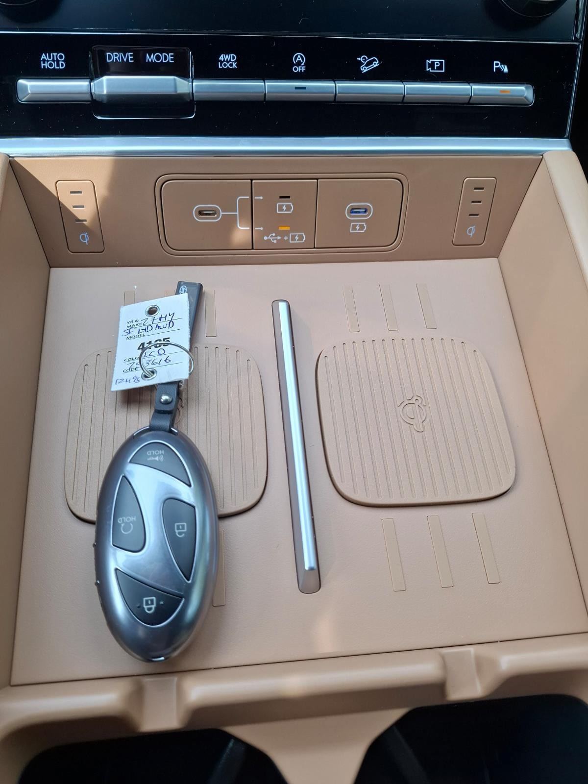 New 2027 Hyundai Santa Fe Limited AWD/4WD image 25