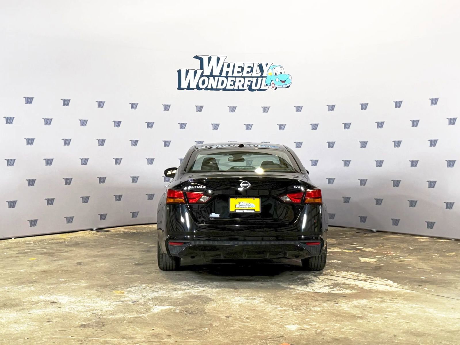 Used 2024 Nissan Altima 2.5 SV FWD image 4