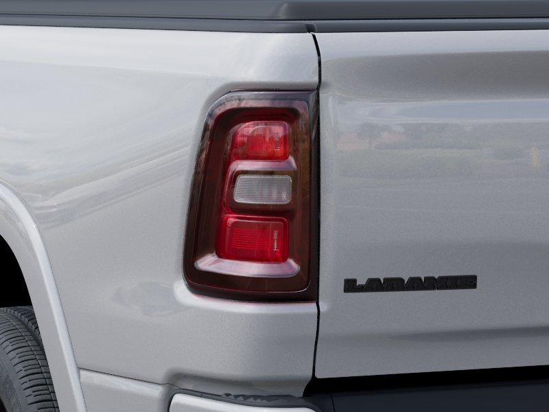 New 2027 RAM 1500 Laramie AWD/4WD image 9