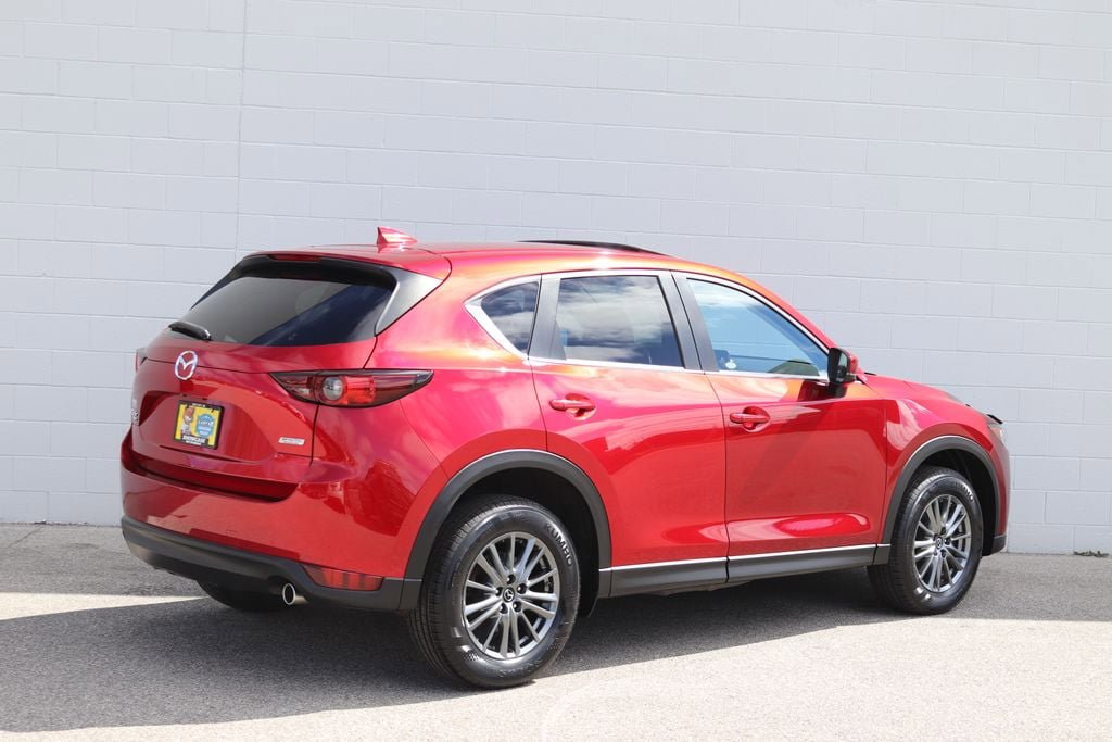 Used 2017 MAZDA CX-5 Touring image 2