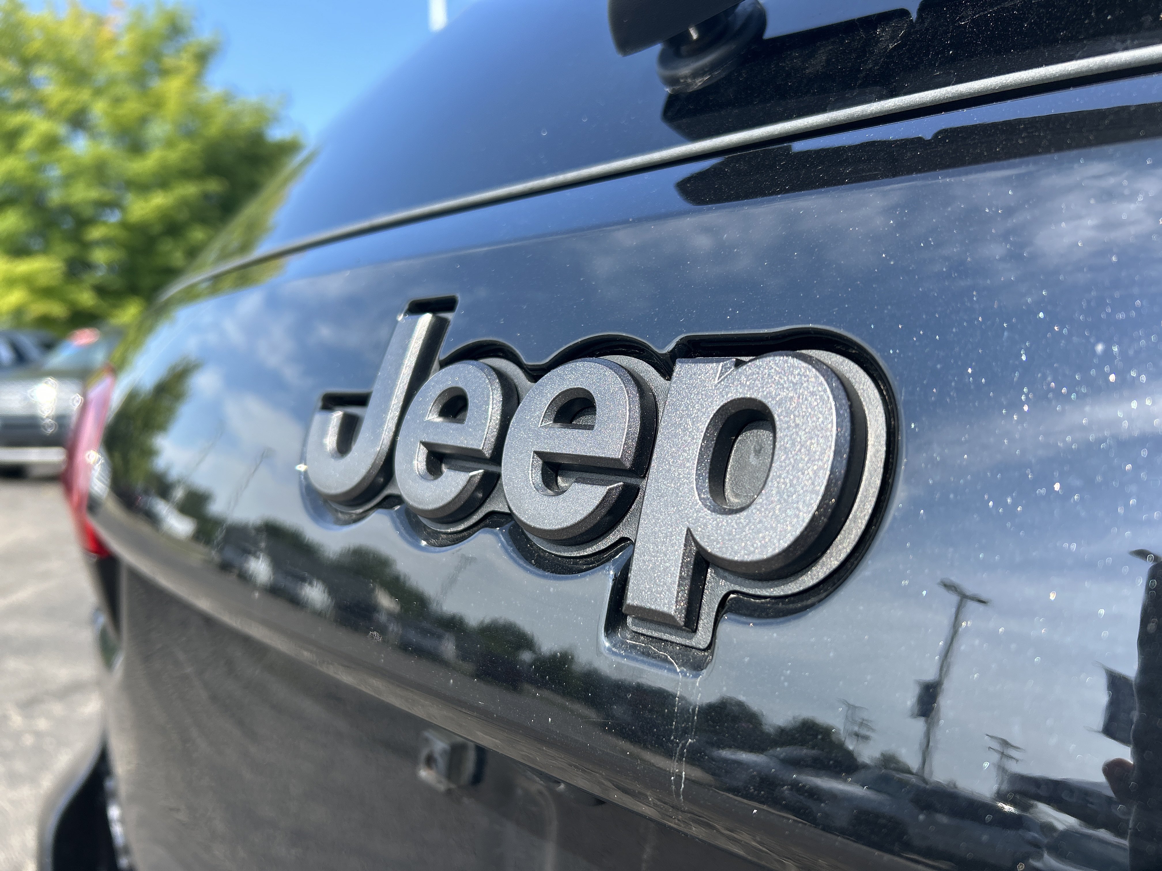 Used 2021 Jeep Grand Cherokee High Altitude AWD/4WD image 23