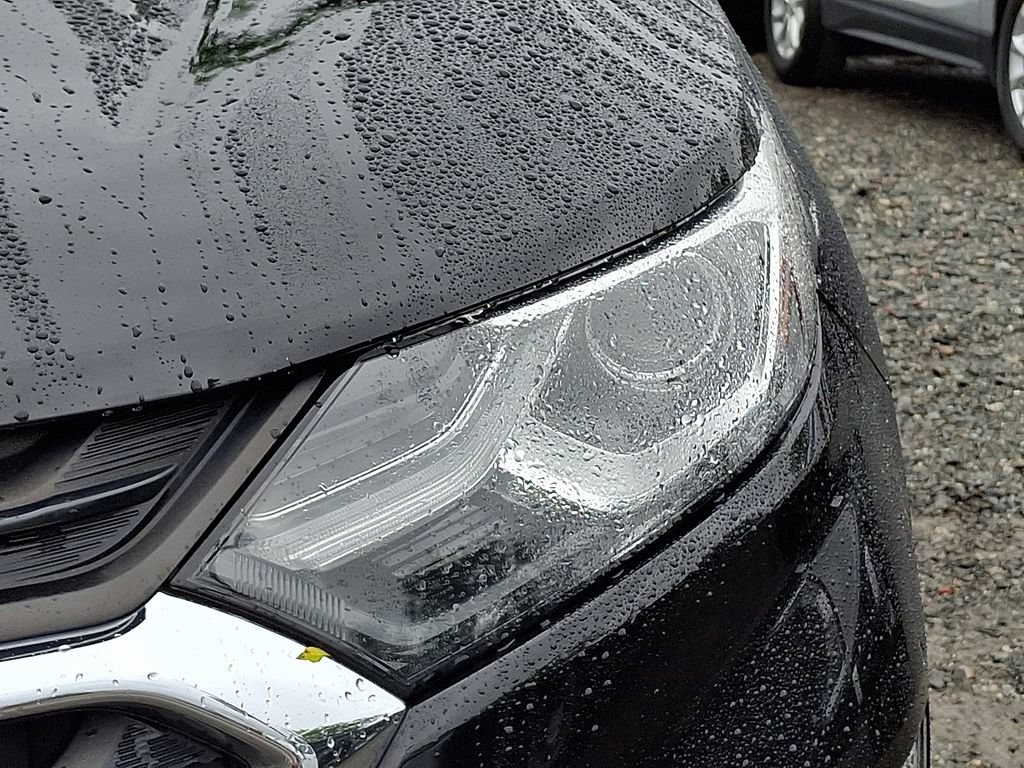 Used 2019 Chevrolet Equinox LT AWD/4WD image 14