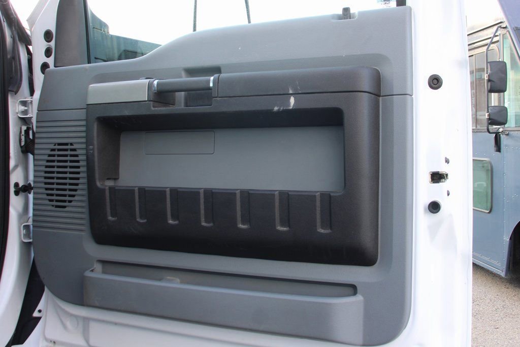 Used 2019 Ford F750 2WD Regular Cab Super Duty image 45