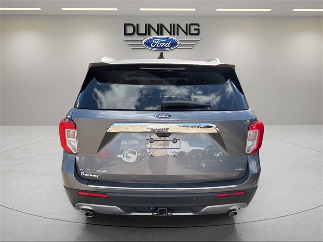 Used 2021 Ford Explorer Limited image 3