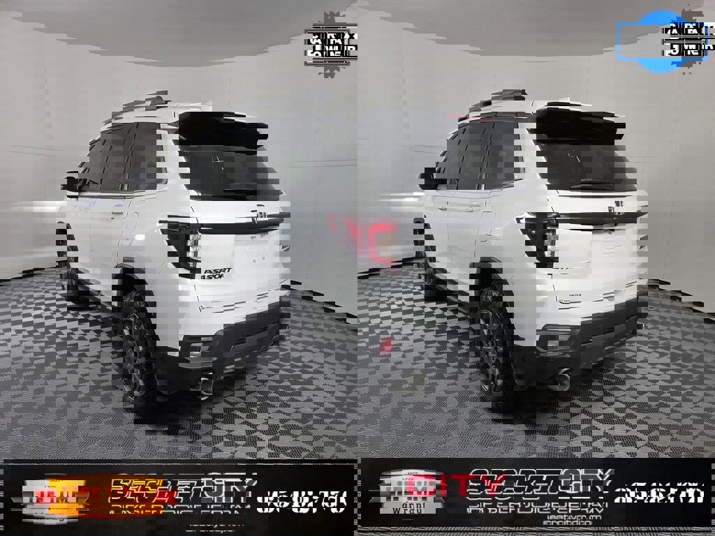 Used 2024 Honda Passport TrailSport image 7