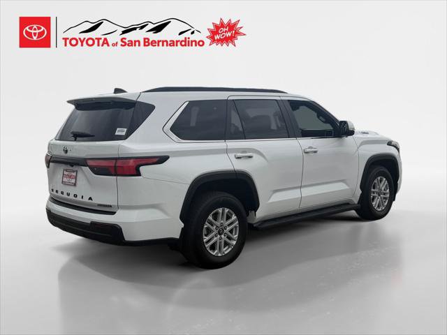 Certified 2025 Toyota Sequoia SR5 AWD/4WD image 5