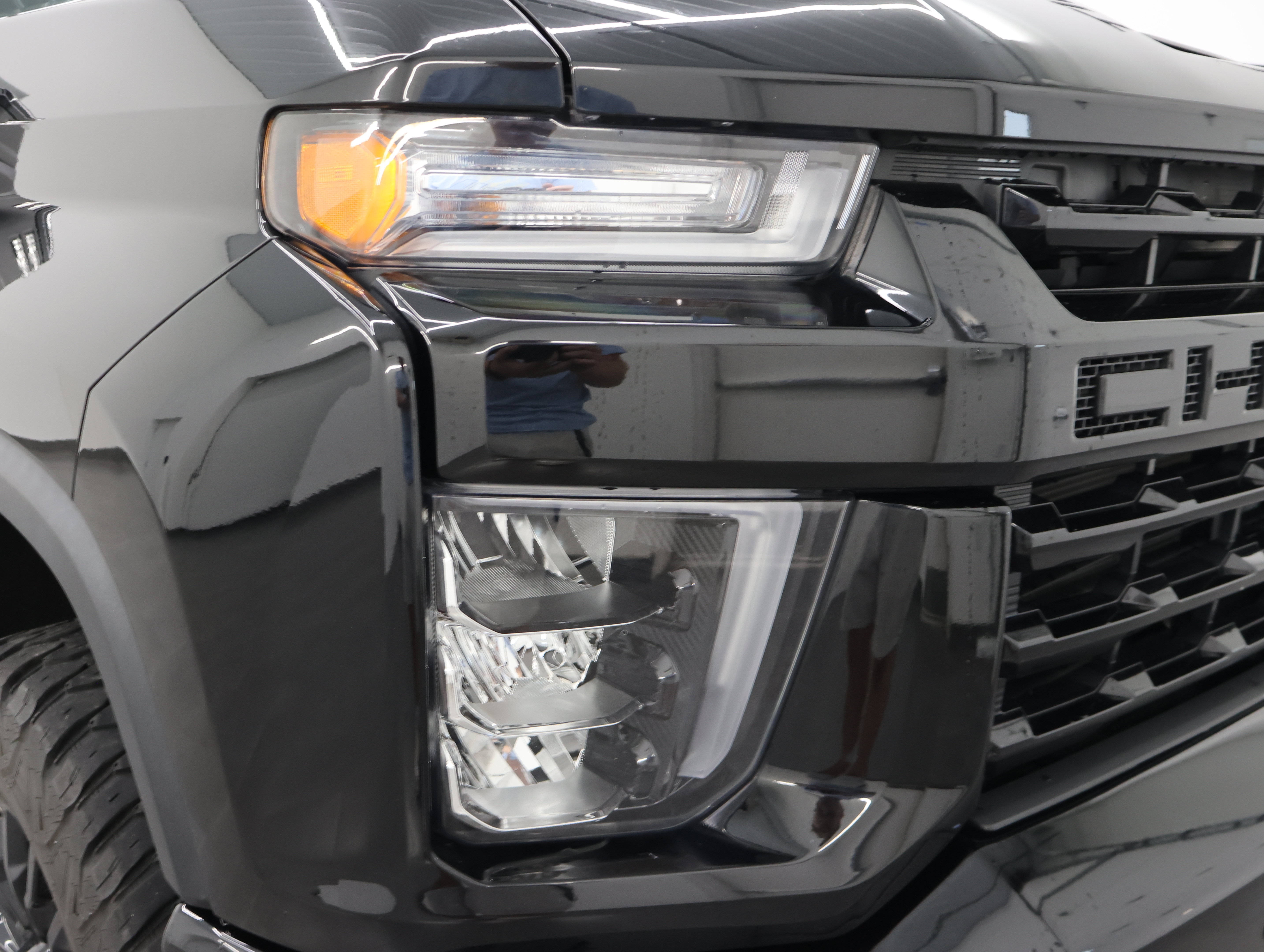 Used 2023 Chevrolet Silverado 2500 LTZ w/ LTZ Plus Package AWD/4WD image 24