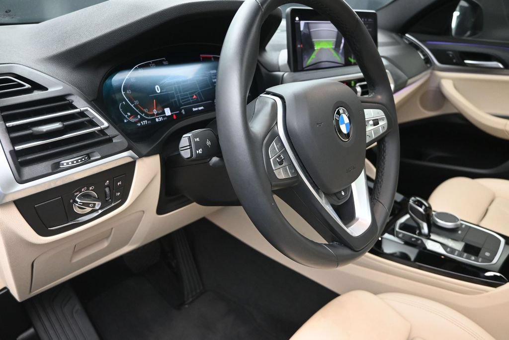 Used 2022 BMW X4 xDrive30i w/ Premium Package AWD/4WD image 12