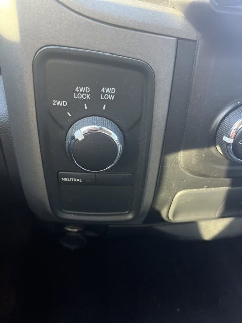 Used 2015 RAM 1500 Express AWD/4WD image 11