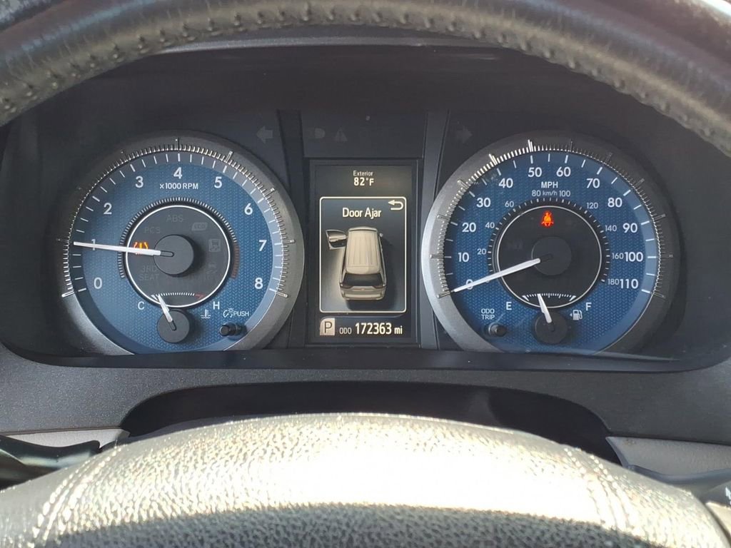 Used 2017 Toyota Sienna XLE AWD/4WD image 17