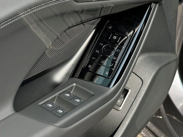 New 2025 Audi A6 e-tron Ultra image 17