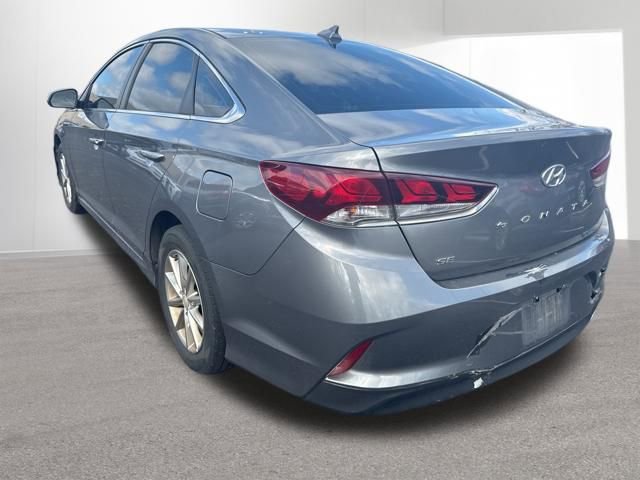 Used 2018 Hyundai Sonata SE FWD image 3