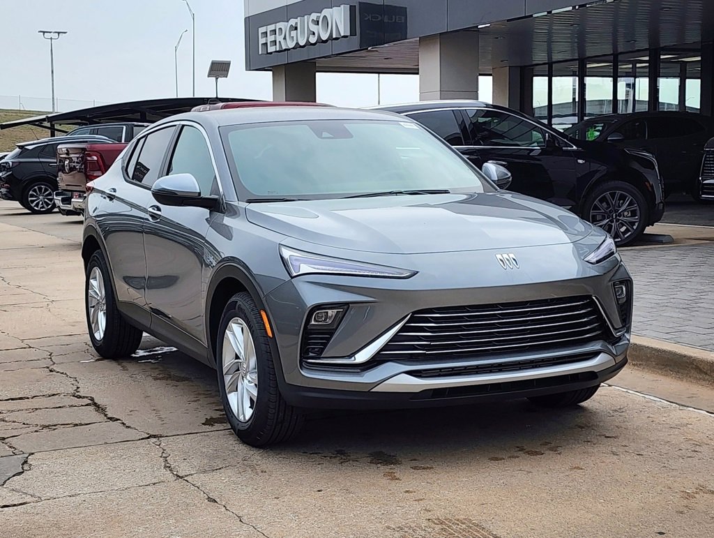 New 2026 Buick Envista Preferred image 2