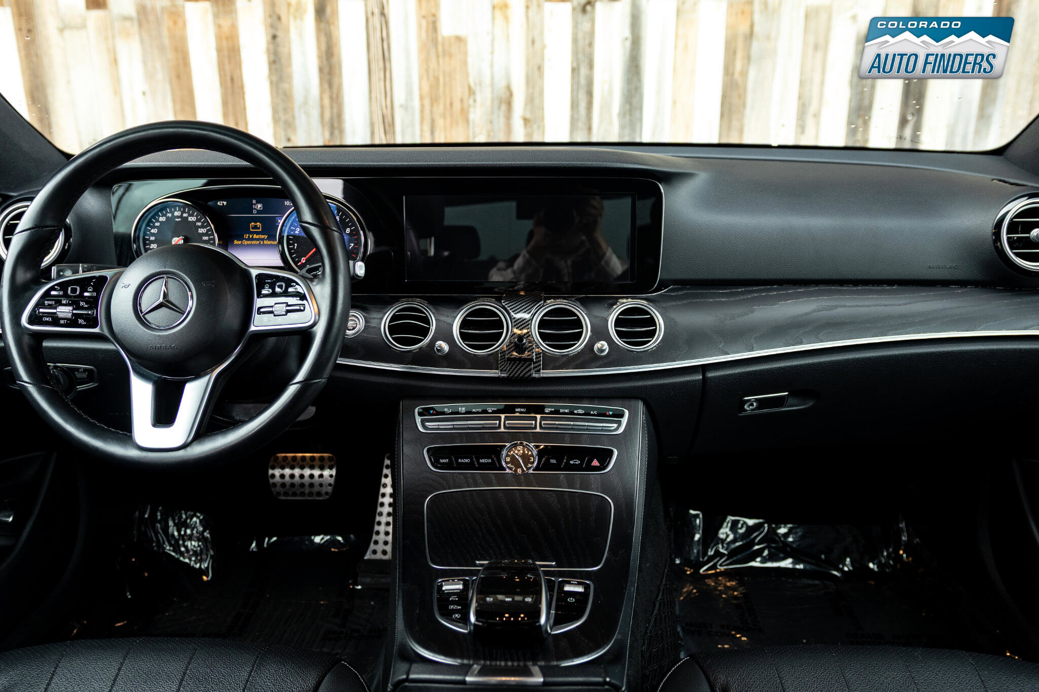 Used 2019 Mercedes-Benz E 300 4MATIC w/ Premium 1 Package image 19