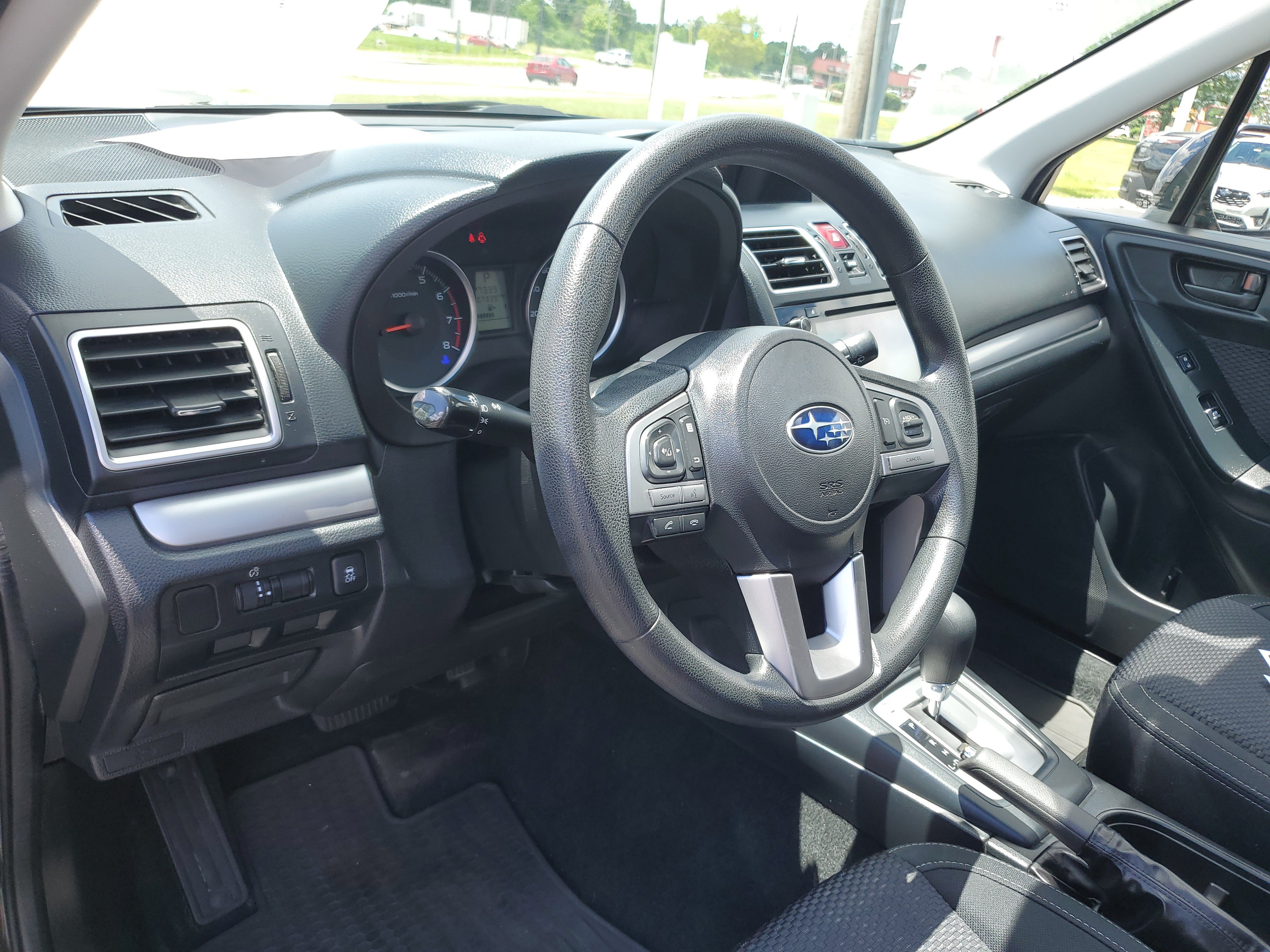 Used 2017 Subaru Forester 2.5i Premium w/ All-Weather Package AWD/4WD image 18