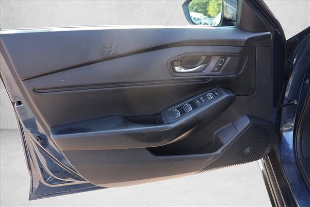Used 2023 Honda Accord EX-L image 12