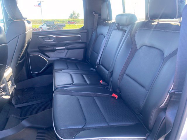 Used 2023 RAM 1500 Laramie AWD/4WD image 12