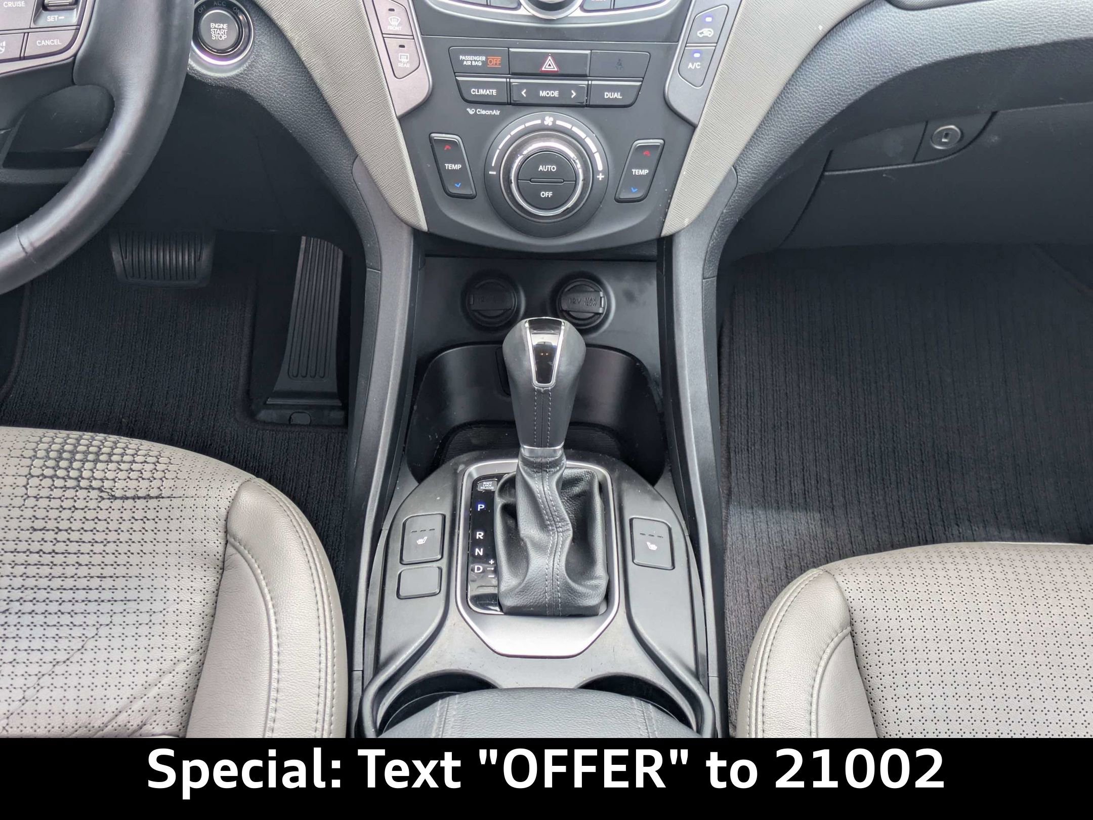 Used 2013 Hyundai Santa Fe Sport w/ Technology Pkg FWD image 17