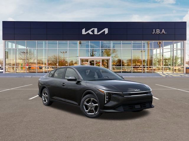 New 2026 Kia K4 LXS image 8