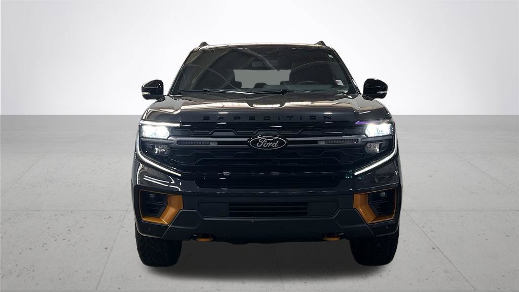 Certified 2025 Ford Expedition Tremor AWD/4WD image 4