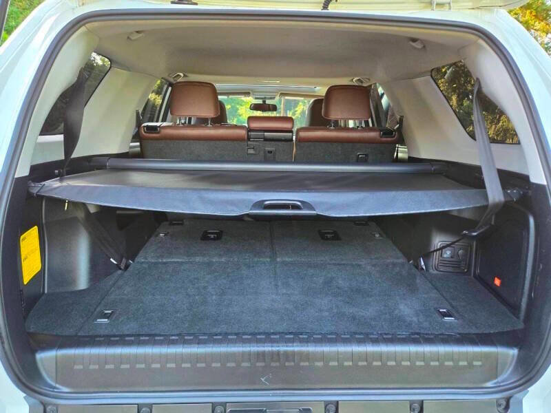 Used 2018 Toyota 4Runner Limited image 21