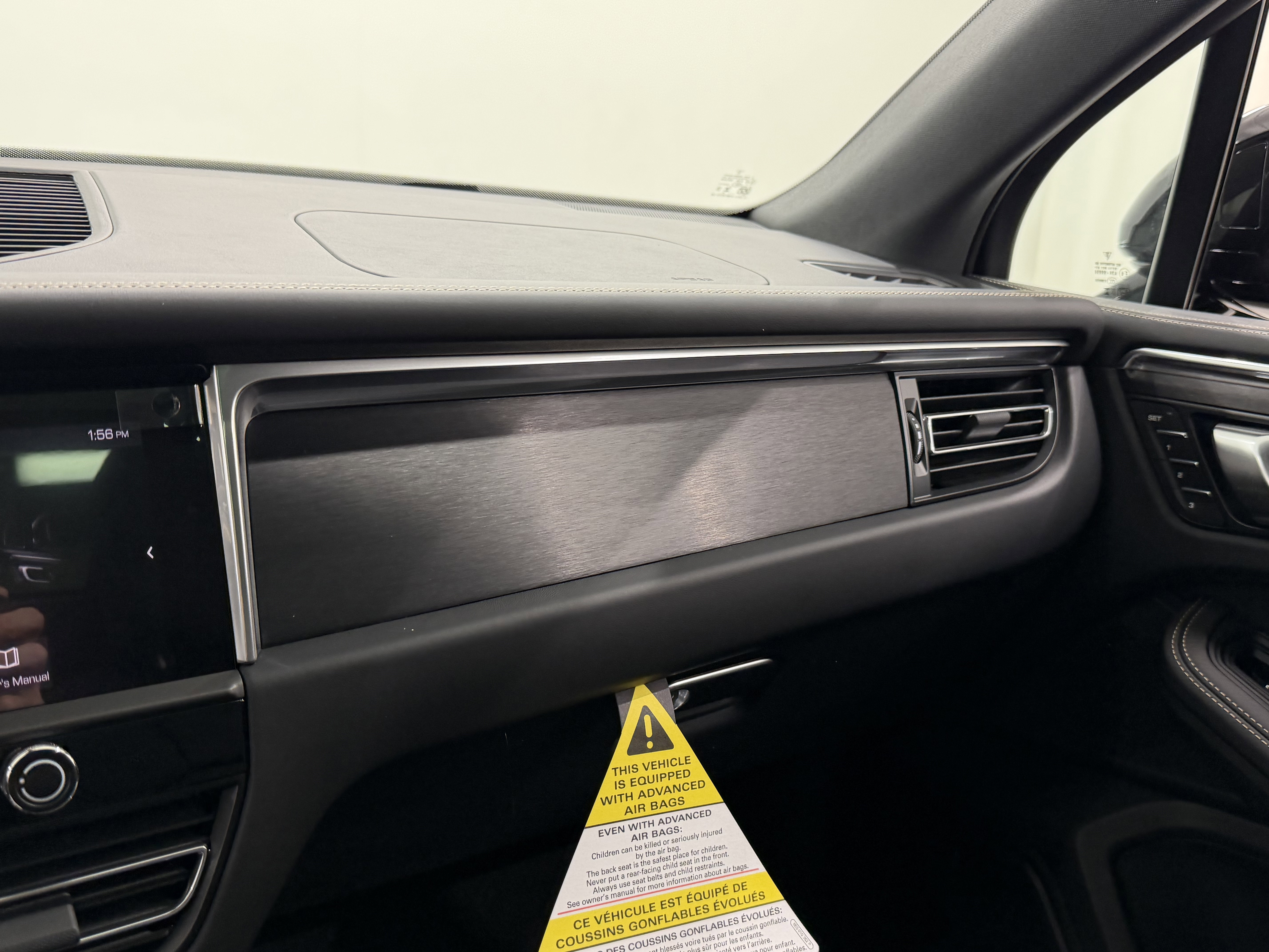 New 2026 Porsche Macan GTS image 61