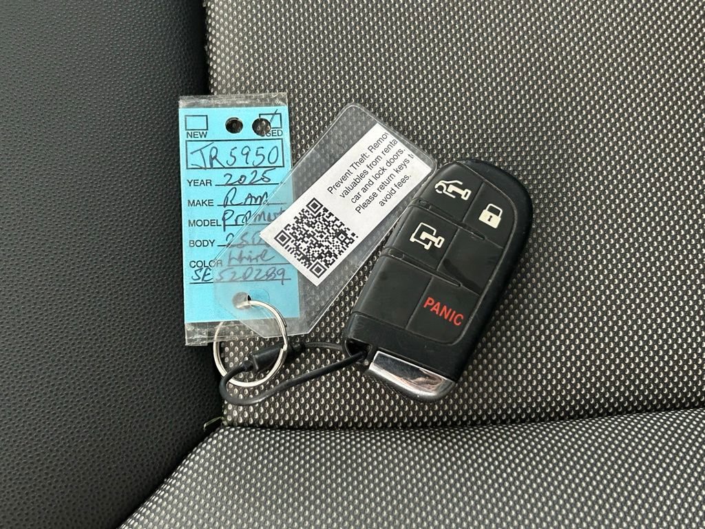 Used 2025 RAM ProMaster 2500 w/ Convenience Group image 46