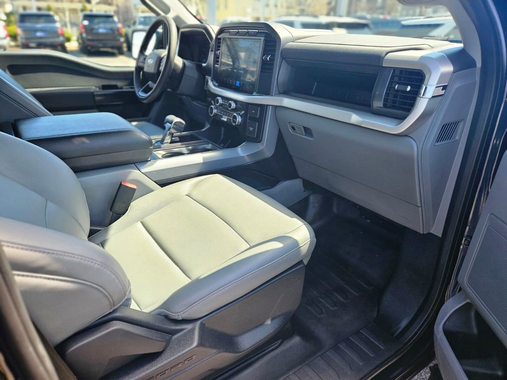 Used 2023 Ford F150 Lightning Pro AWD/4WD image 9