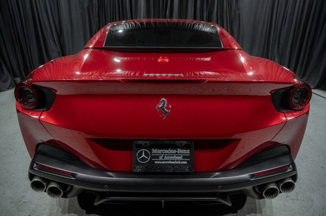 Used 2020 Ferrari Portofino image 6