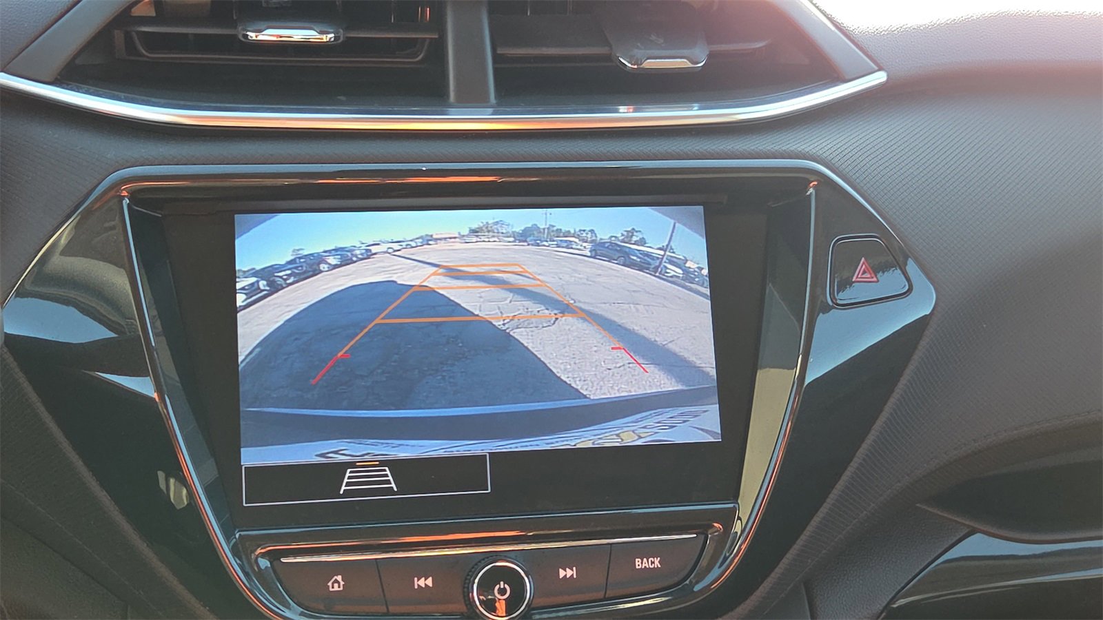 Used 2022 Chevrolet TrailBlazer LT w/ Convenience Package image 33