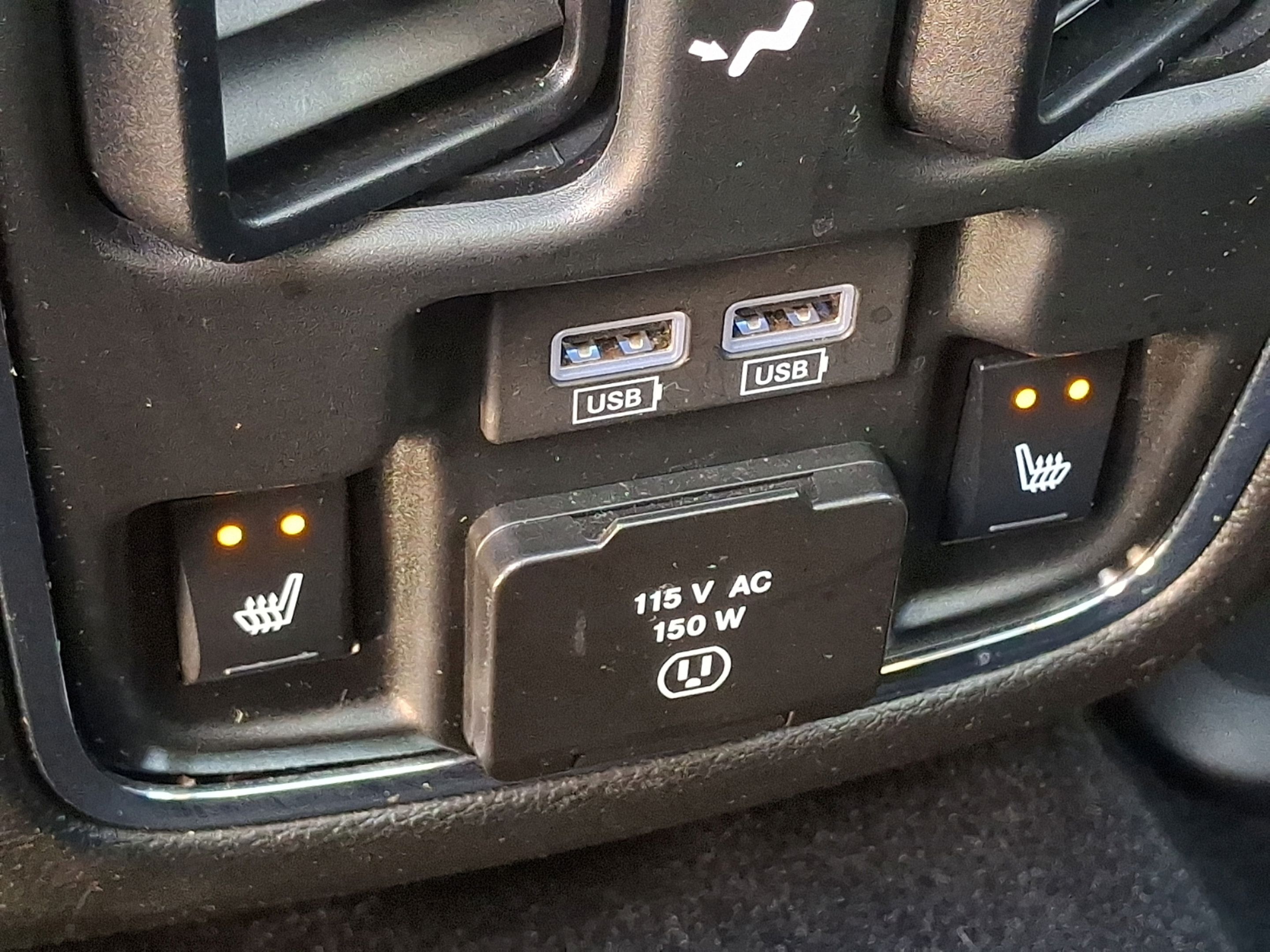 Certified 2021 Jeep Grand Cherokee Overland AWD/4WD image 9
