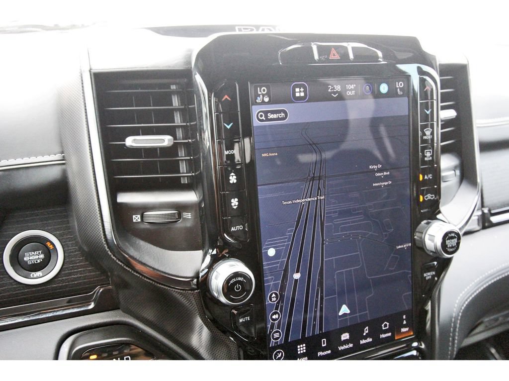 Used 2024 RAM 1500 Limited AWD/4WD image 24