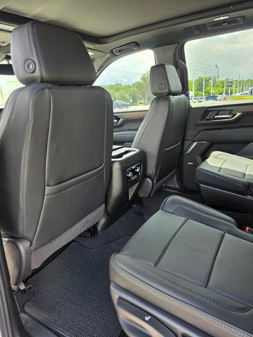 New 2026 GMC Yukon XL Denali w/ Sun & Power Step Package AWD/4WD image 20