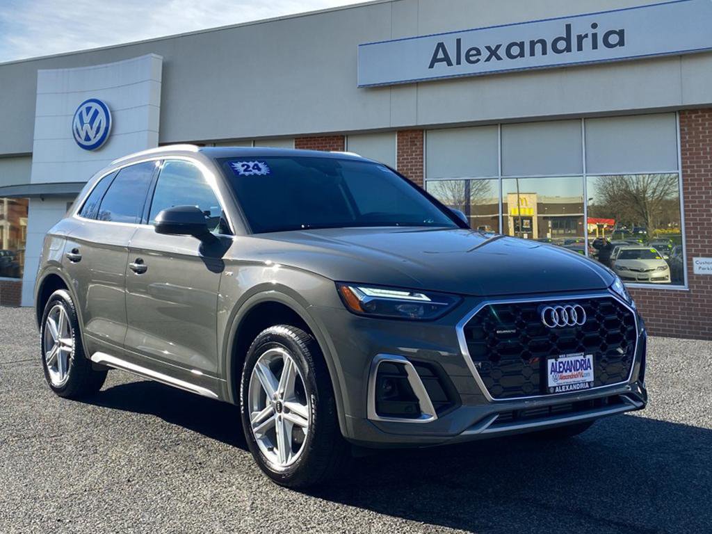 Used 2024 Audi Q5 e Premium Plus