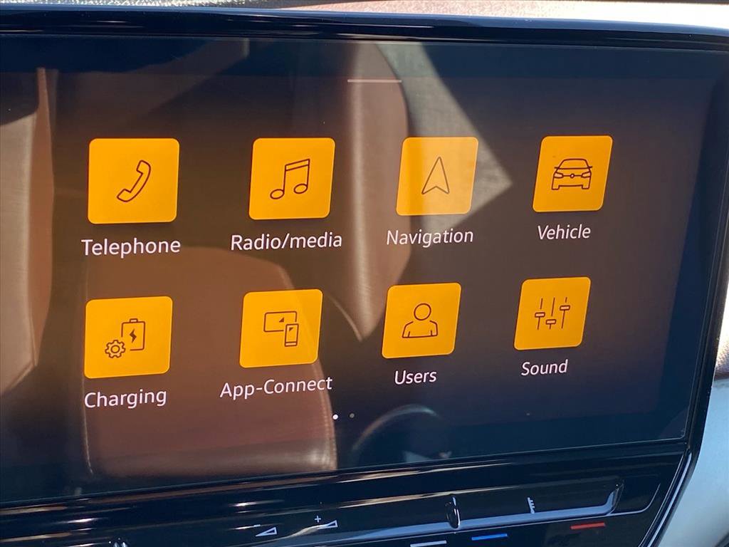 Certified 2023 Volkswagen ID.4 Pro image 12