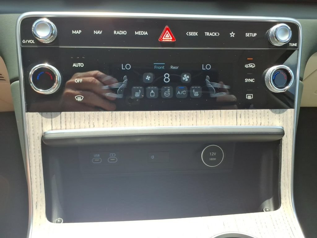 New 2026 Genesis GV80 2.5T Select AWD/4WD image 21