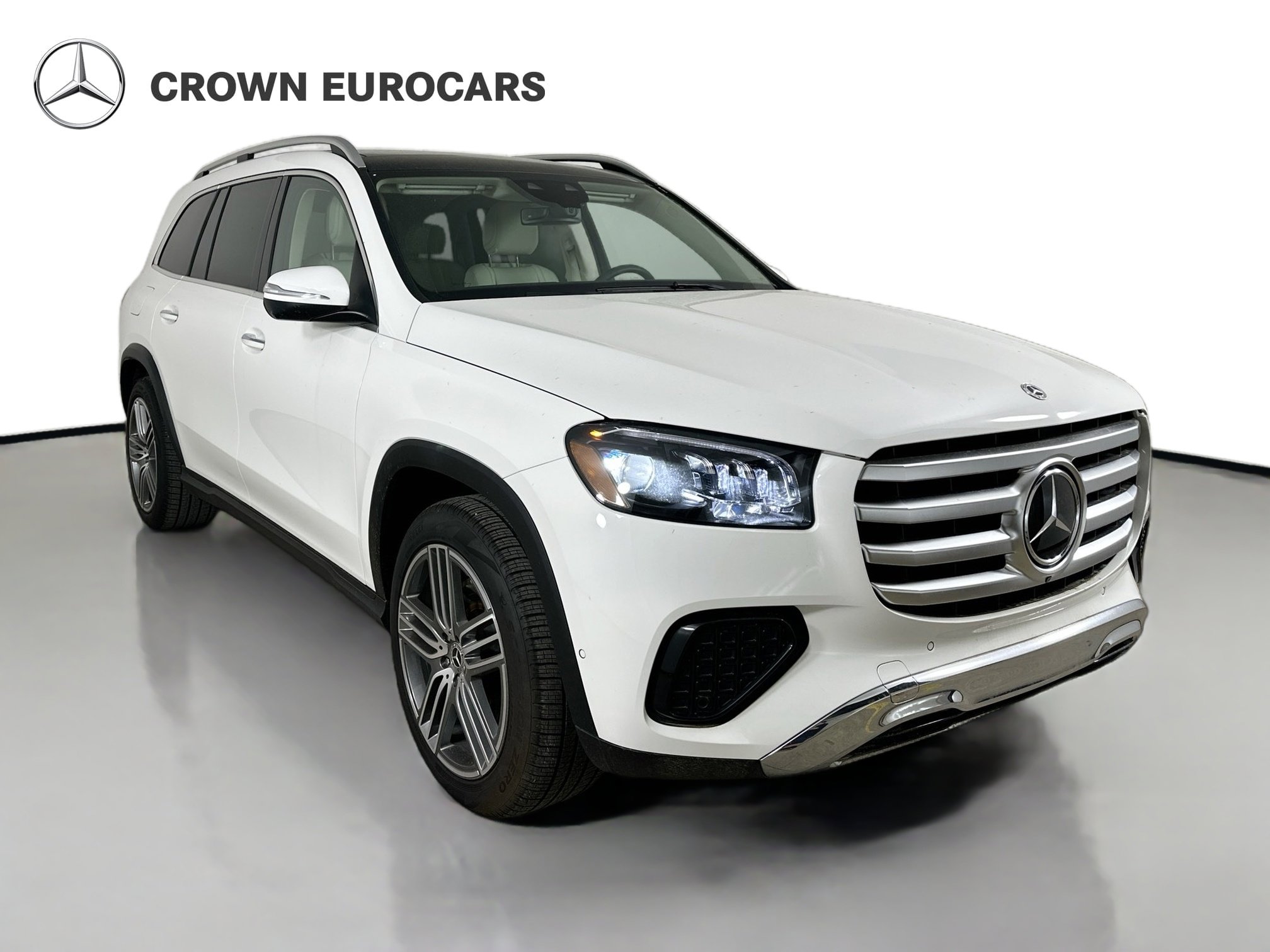 Certified 2025 Mercedes-Benz GLS 450 4MATIC image 3