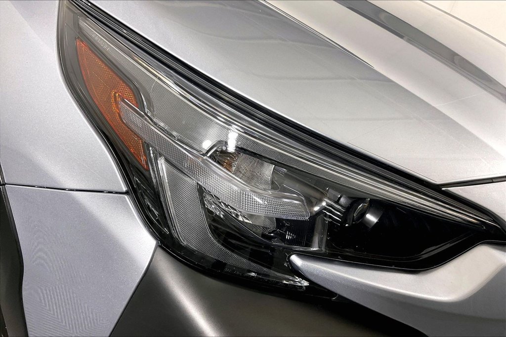 Used 2025 Subaru Outback Premium AWD/4WD image 35
