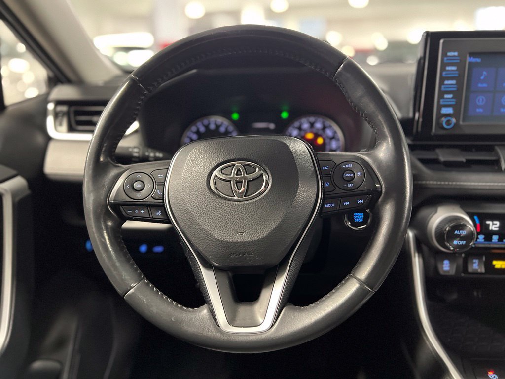 Certified 2019 Toyota RAV4 XLE w/ Convenience Package AWD/4WD image 32