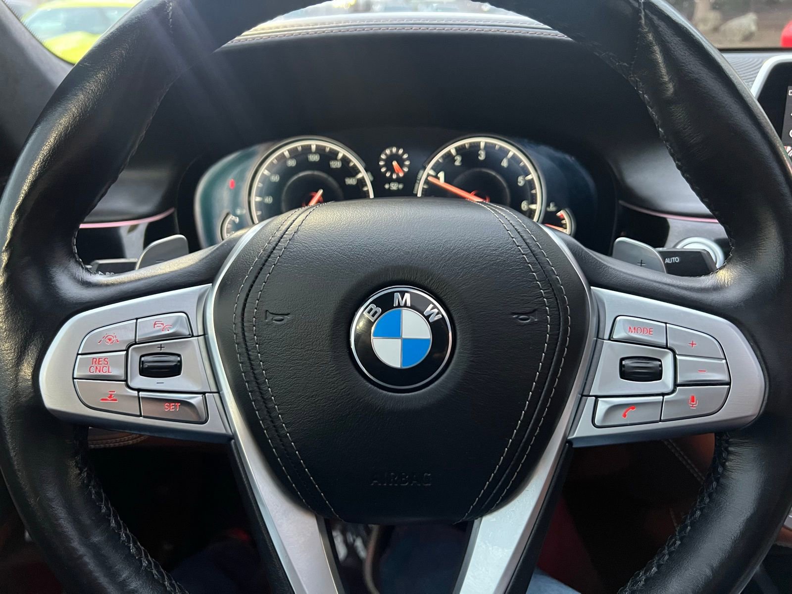 Used 2018 BMW 750i image 43