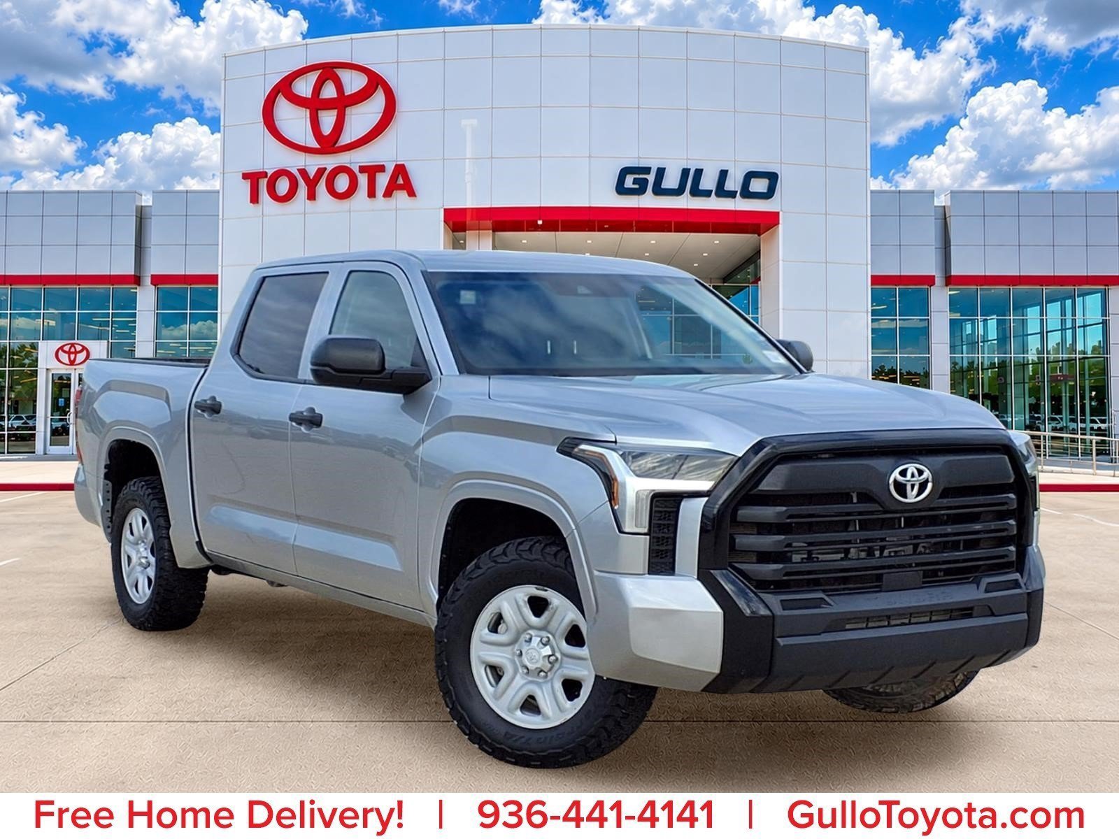 Used 2024 Toyota Tundra SR w/ SR Tow Package