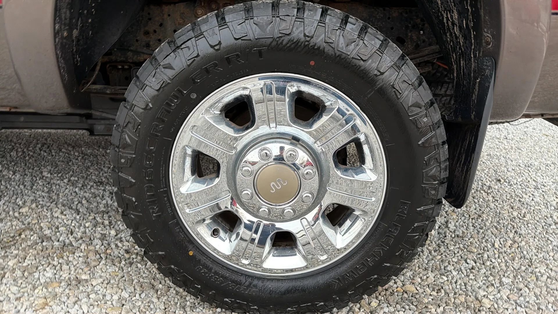 Used 2016 Ford F250 Lariat w/ Lariat Ultimate Package image 2