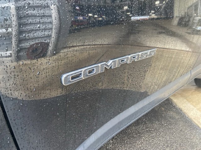 Used 2021 Jeep Compass Latitude w/ Convenience Group image 7