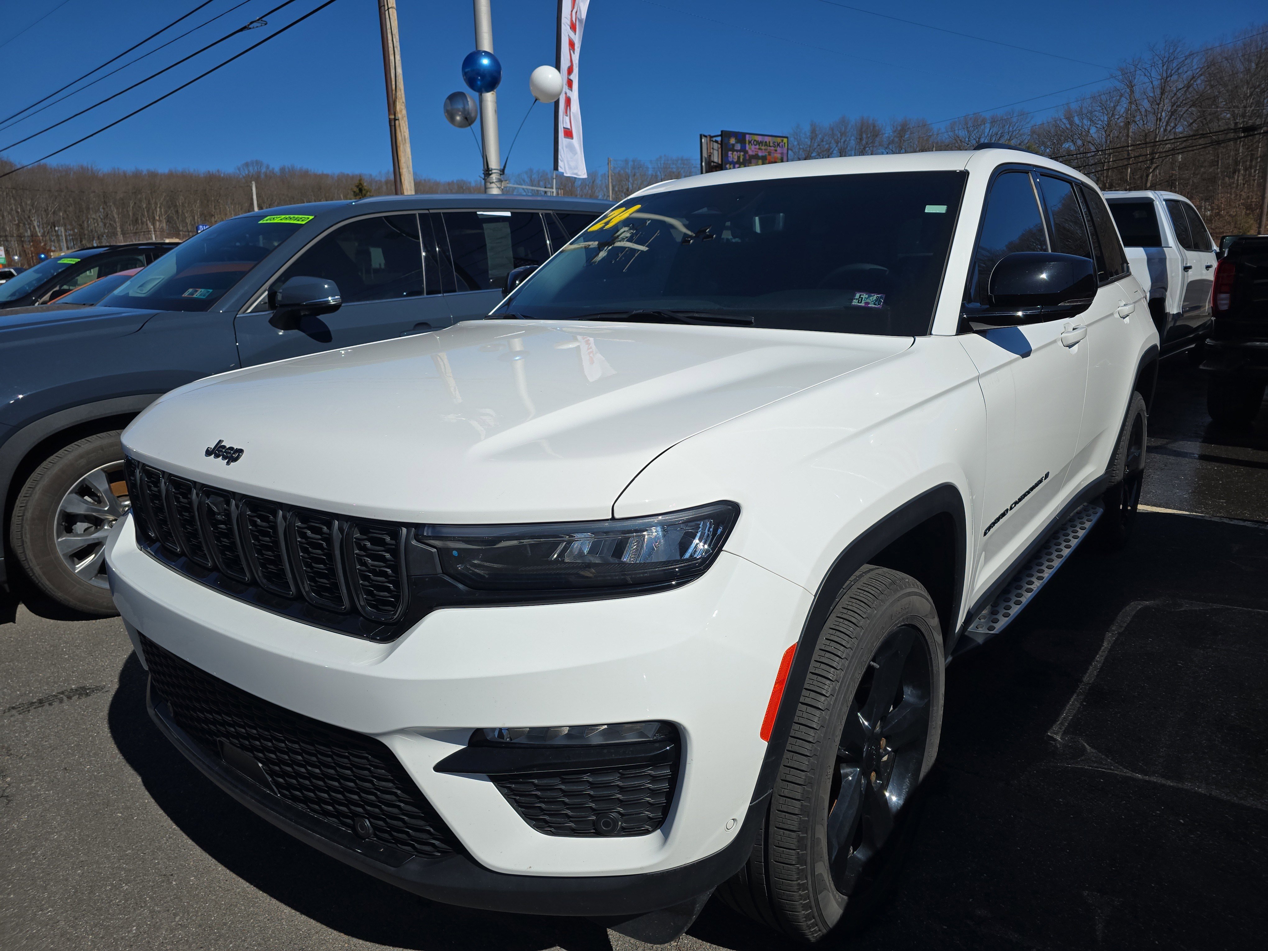 Used 2020 Jeep Grand Cherokee Overland image 8