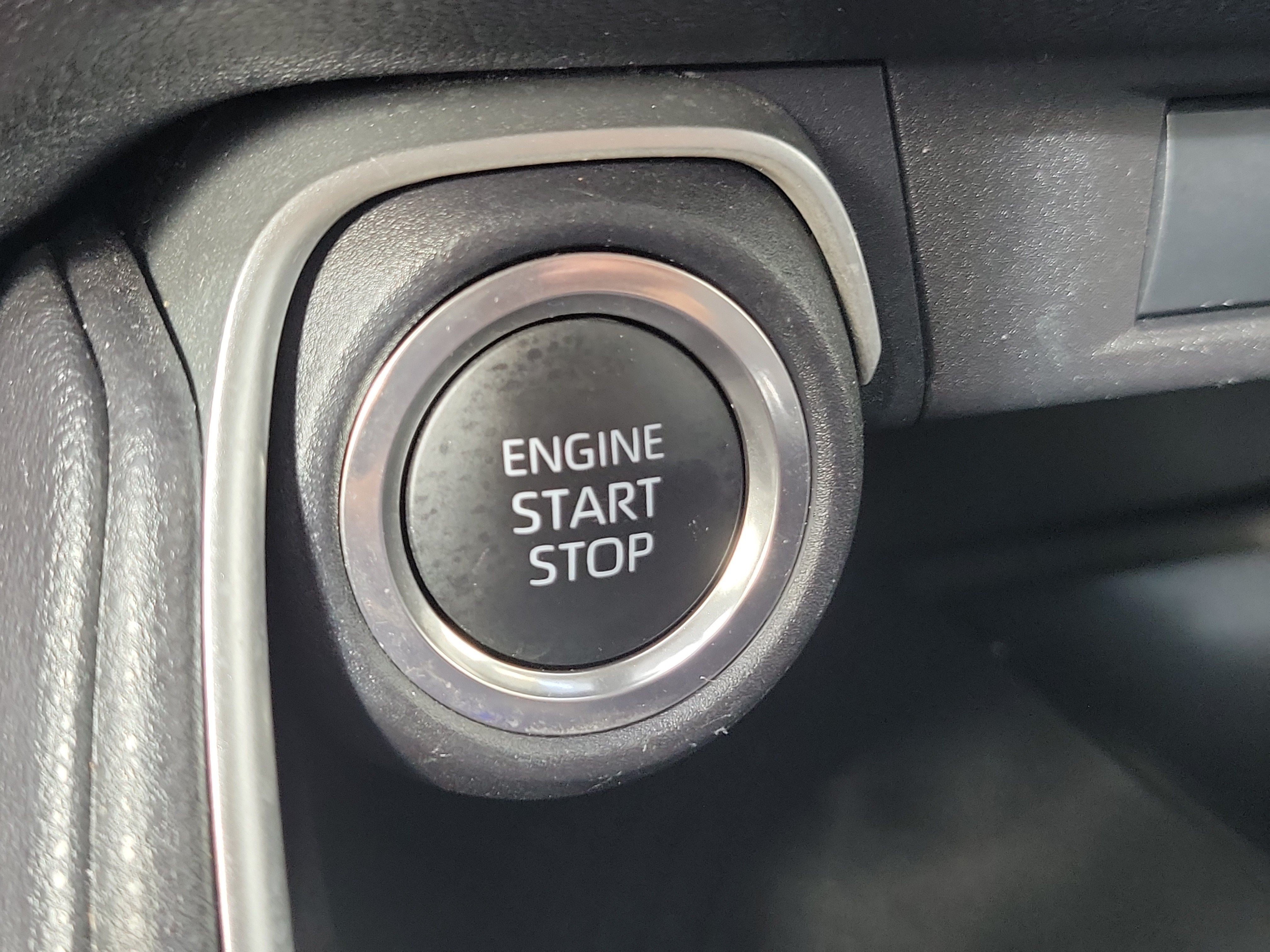 Used 2025 Toyota Grand Highlander FWD image 30