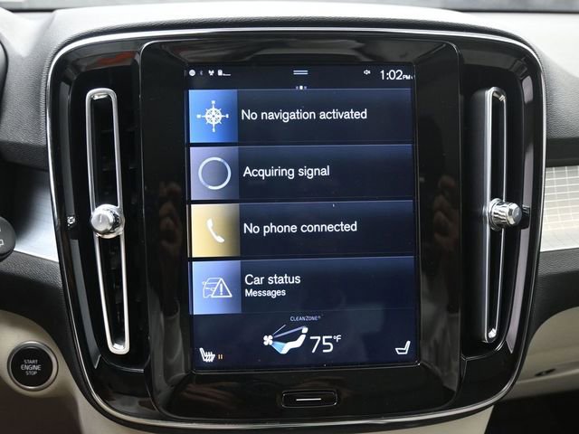 Used 2020 Volvo XC40 T5 Momentum w/ Premium Package image 10