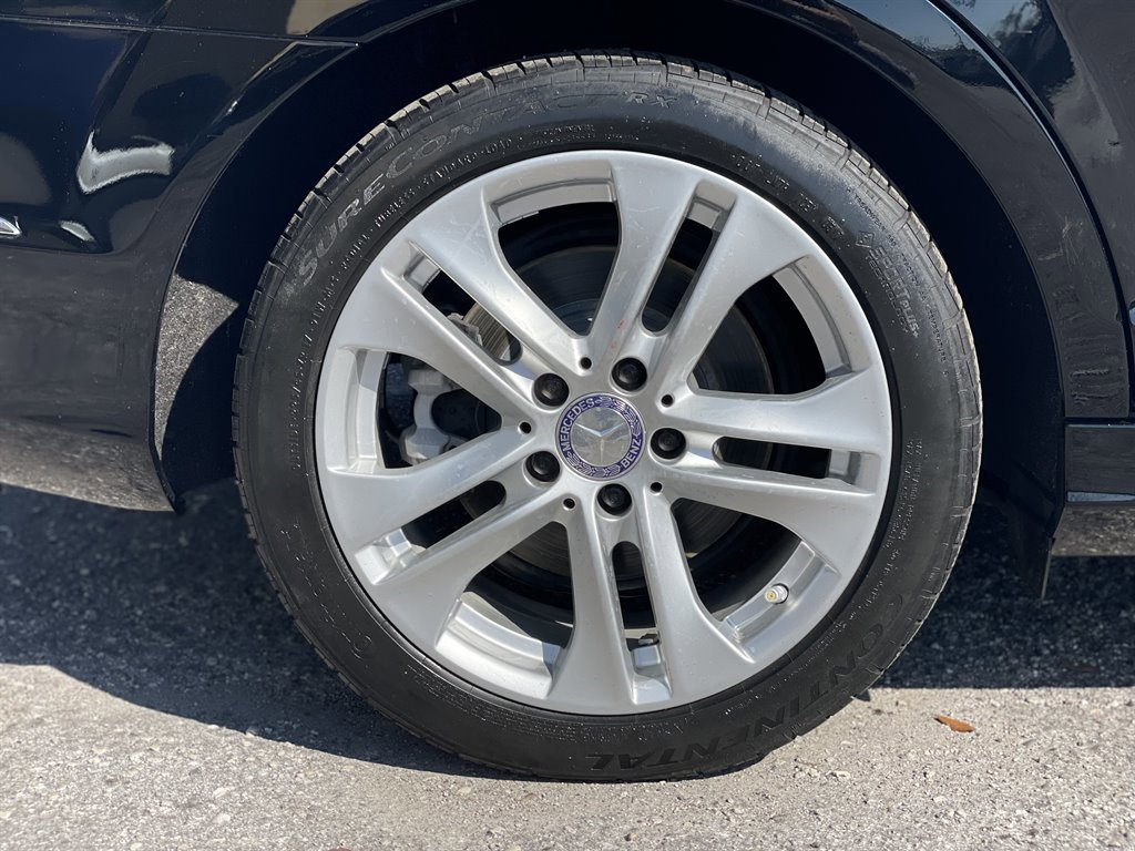 Used 2012 Mercedes-Benz C 250 Sedan w/ Premium 1 Pkg image 35